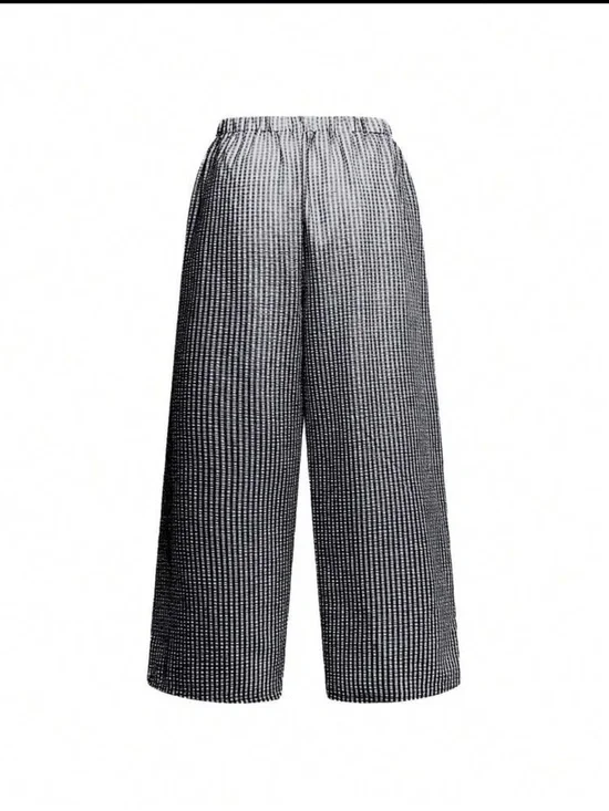 SHEIN Women’s Plus Size Black & White Plaid Pants - Picture 2 of 4
